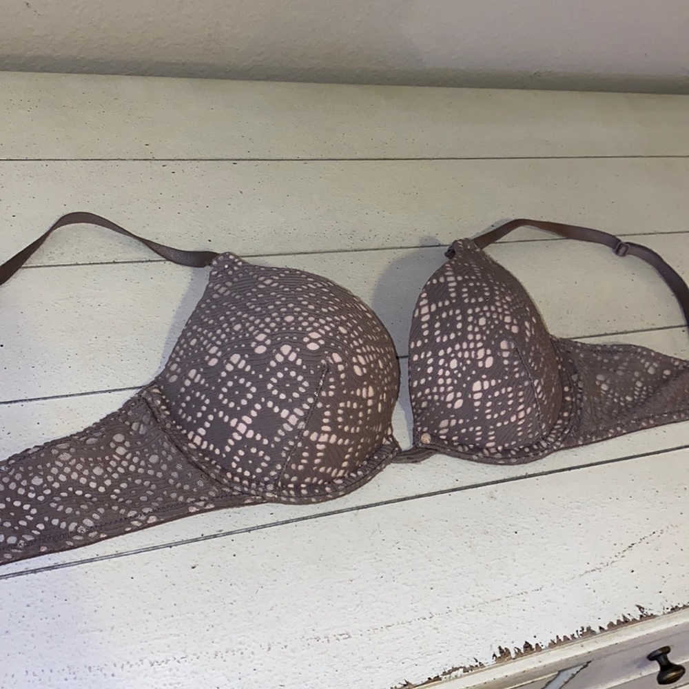Victoria’s Secret taupe pushup padded bra 34B - Picture 1 of 8